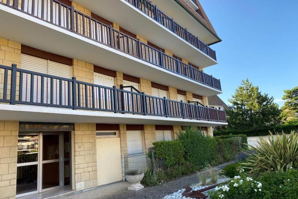Magnifique Appartement Vue Mer A 50 M De La Plage Villers-sur-Mer Eksteriør bilde